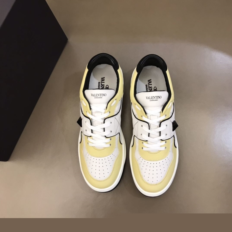 Valentino Sneakers